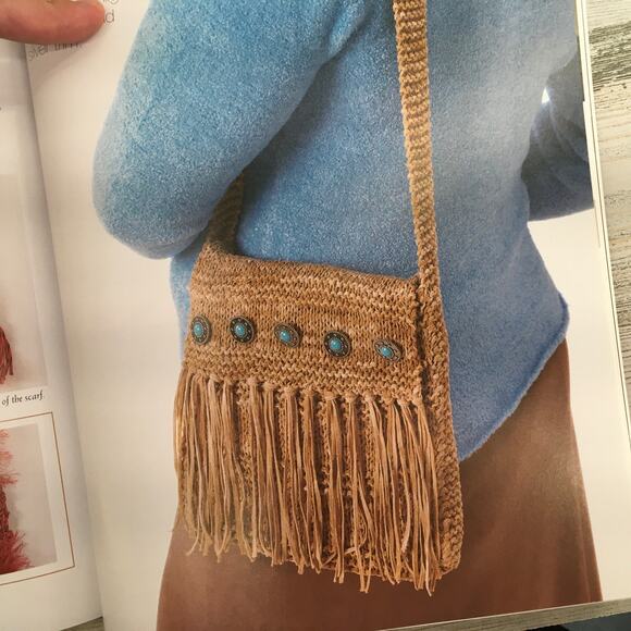 Quick Knits with Today's Yarns Knitting 45 Pattern Book Hat Scarf Poncho Socks - Picture 3 of 12